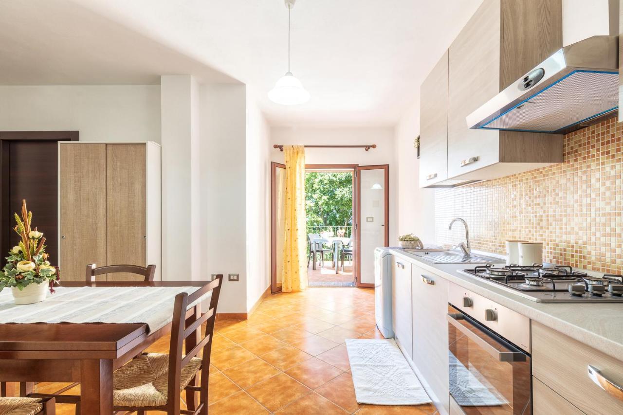 Usuonu Apartment Baunei Ngoại thất bức ảnh